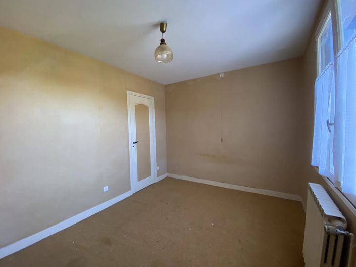 Image No.5-5 Bed House for sale