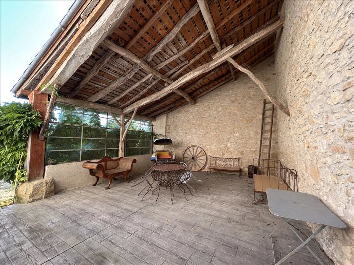Image No.21-6 Bed House for sale