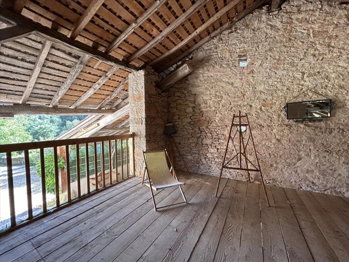 Image No.28-6 Bed House for sale