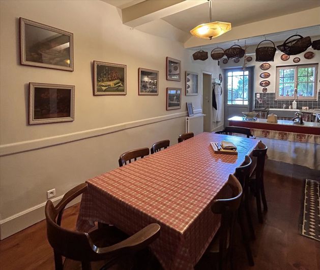 Image No.4-6 Bed House for sale