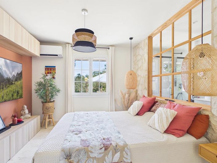 Image No.22-5 Bed House for sale