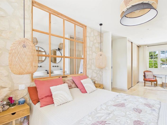 Image No.24-5 Bed House for sale