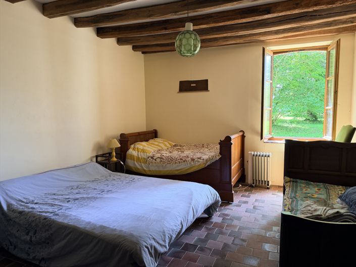Image No.17-4 Bed House for sale