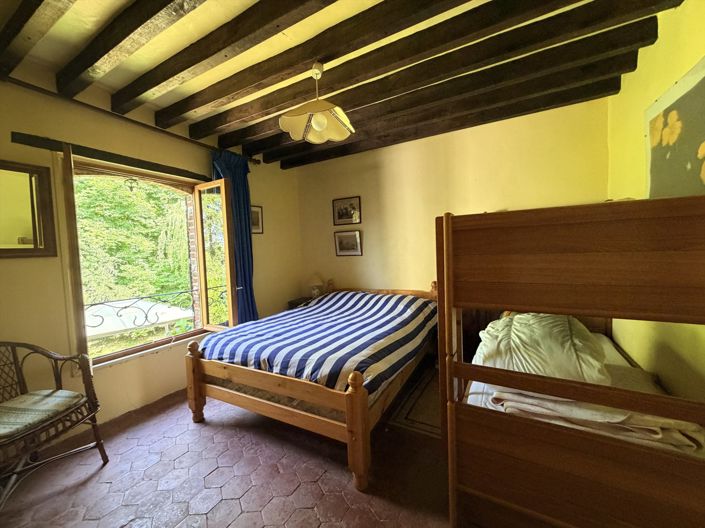 Image No.22-4 Bed House for sale