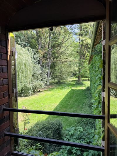 Image No.30-4 Bed House for sale