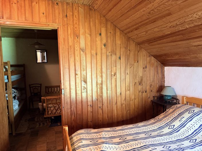 Image No.31-4 Bed House for sale