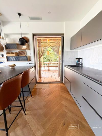 Image No.11-3 Bed House for sale