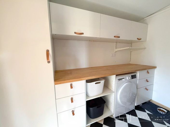 Image No.18-3 Bed House for sale