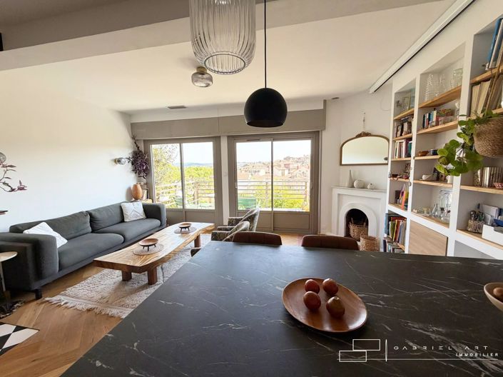 Image No.22-3 Bed House for sale