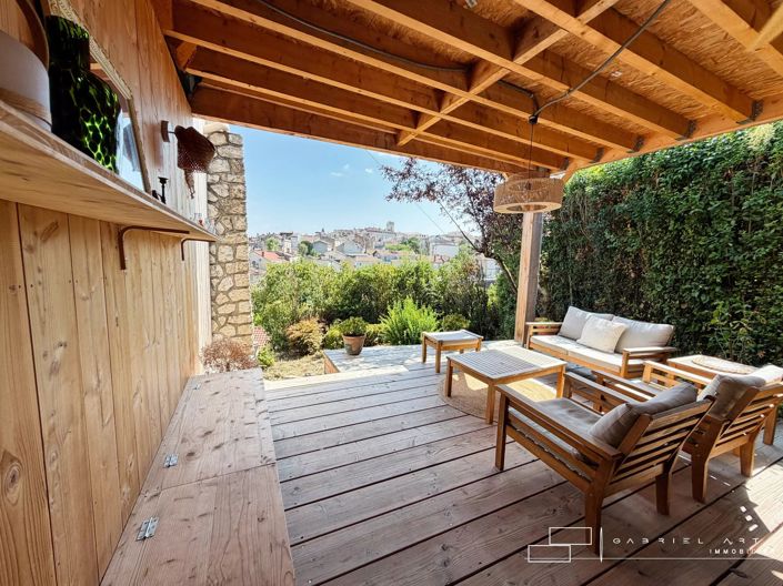 Image No.31-3 Bed House for sale