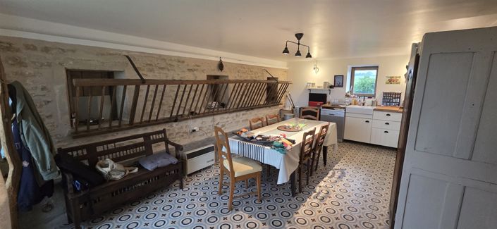 Image No.12-3 Bed House for sale