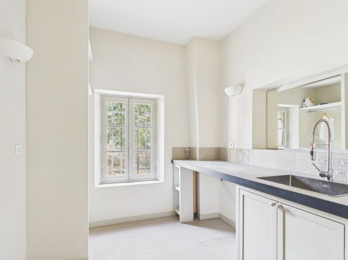 Image No.21-5 Bed House for sale