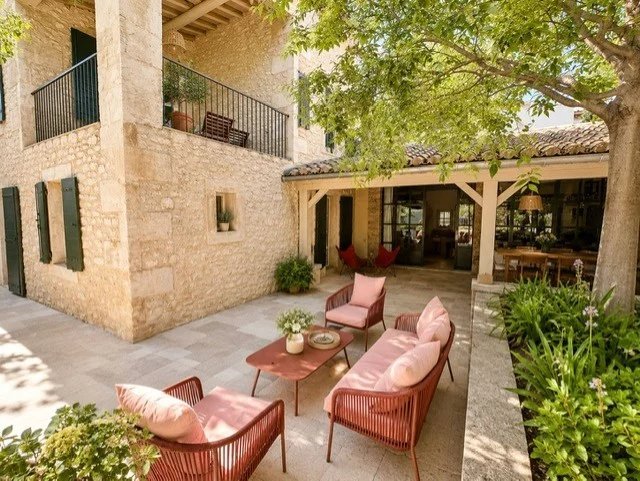 Image No.3-5 Bed House for sale