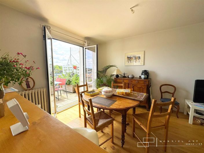 Image No.15-2 Bed House for sale
