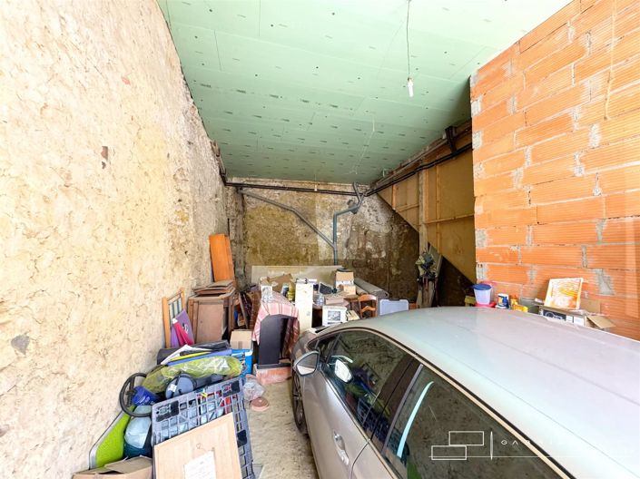 Image No.16-2 Bed House for sale