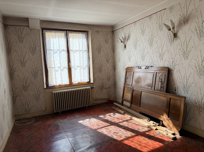 Image No.11-2 Bed House for sale