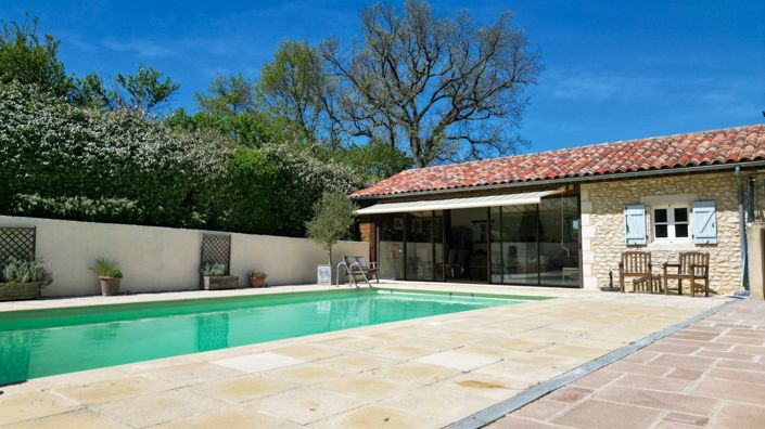 Image No.4-4 Bed House for sale