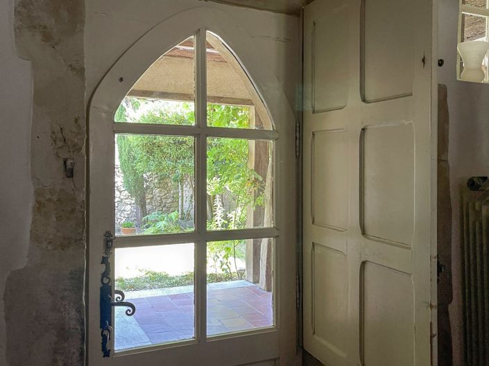 Image No.10-4 Bed House for sale