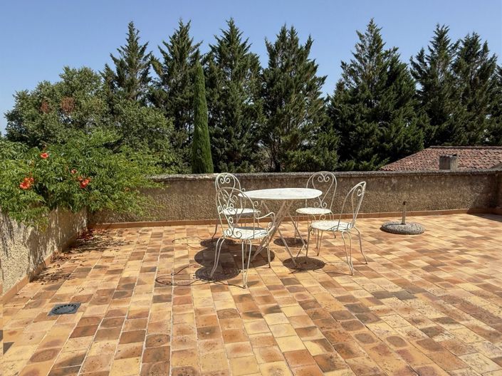 Image No.19-4 Bed House for sale