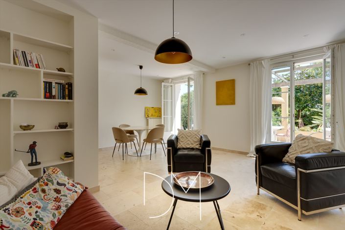 Image No.14-4 Bed House for sale
