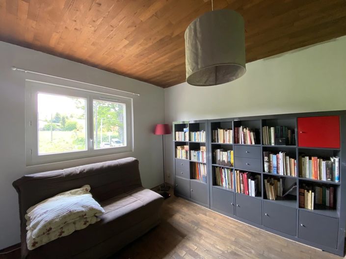 Image No.9-3 Bed House for sale