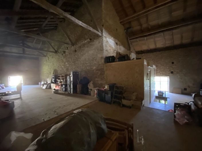 Image No.11-2 Bed House for sale