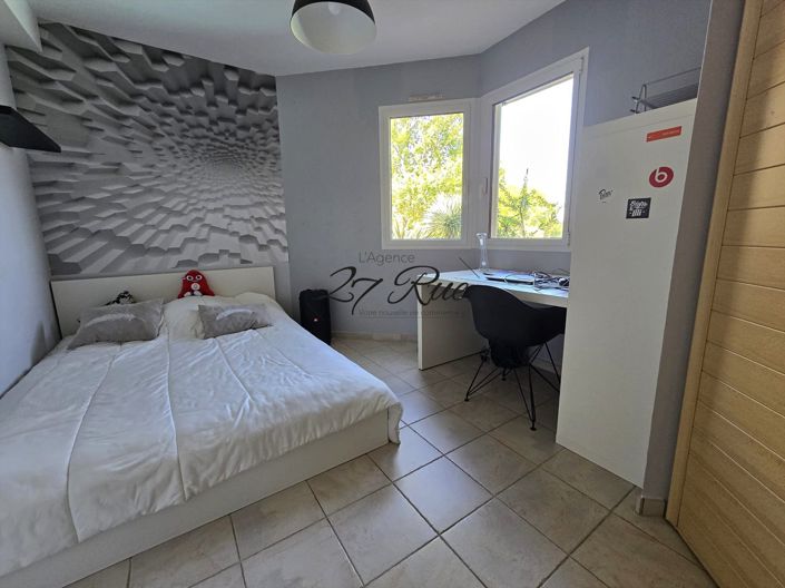 Image No.13-4 Bed Property for sale