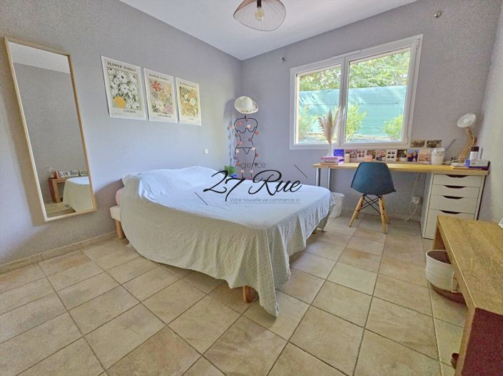 Image No.14-4 Bed Property for sale