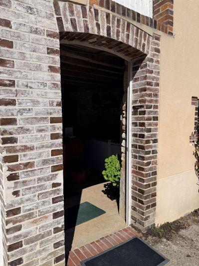 Image No.23-4 Bed House for sale