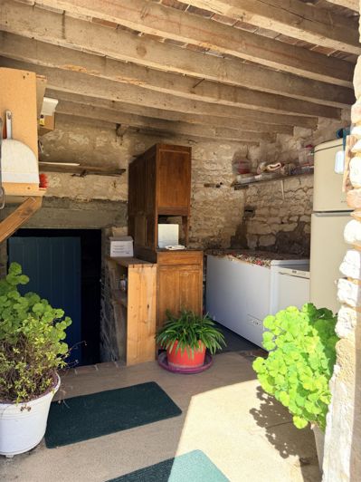 Image No.24-4 Bed House for sale