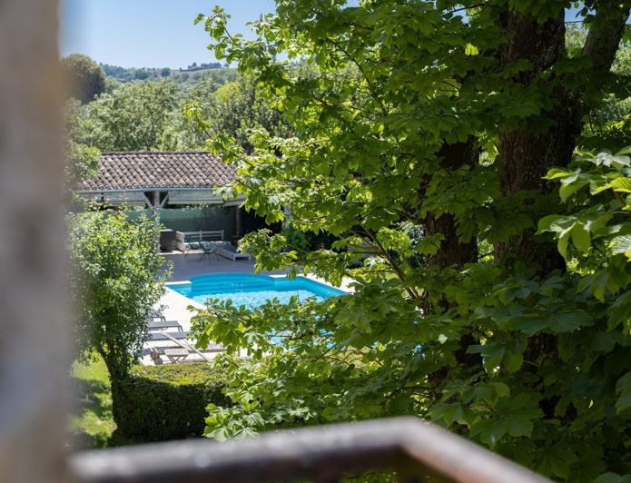 Image No.19-6 Bed House for sale