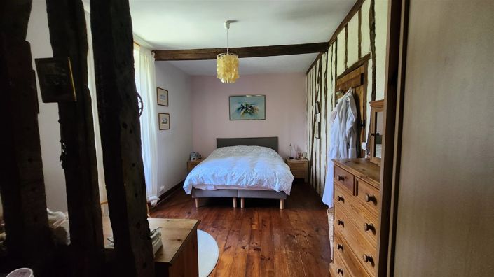 Image No.18-3 Bed House for sale