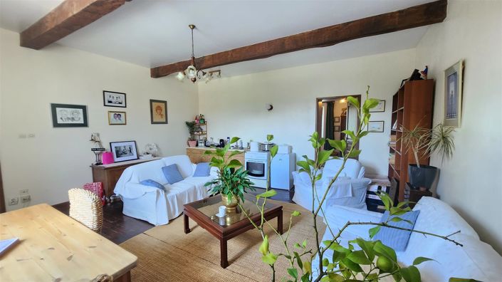 Image No.2-3 Bed House for sale