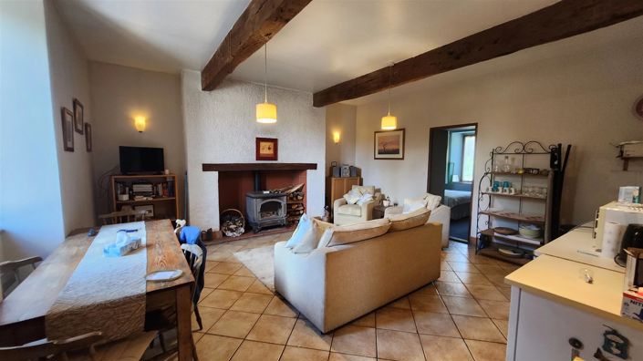 Image No.8-3 Bed House for sale