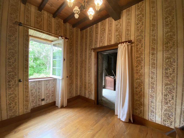 Image No.12-3 Bed House for sale
