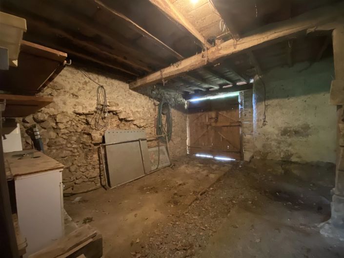 Image No.16-3 Bed House for sale