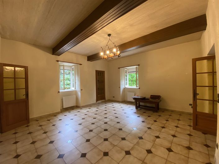 Image No.3-3 Bed House for sale
