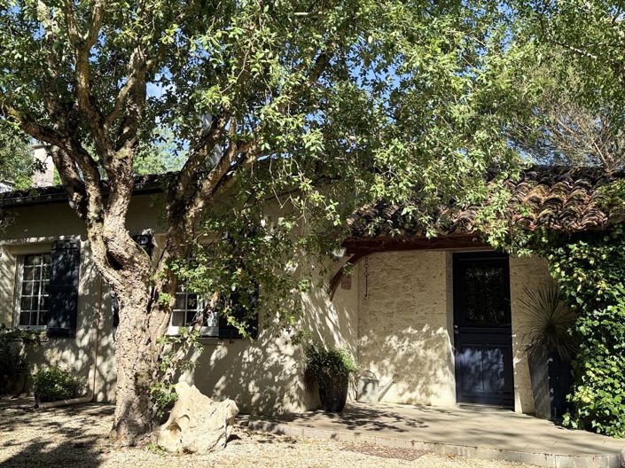 Image No.3-4 Bed House for sale