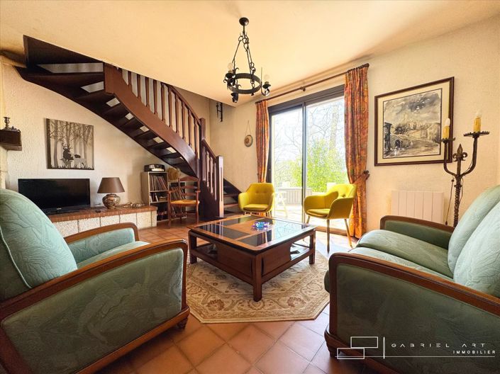 Image No.12-3 Bed House for sale