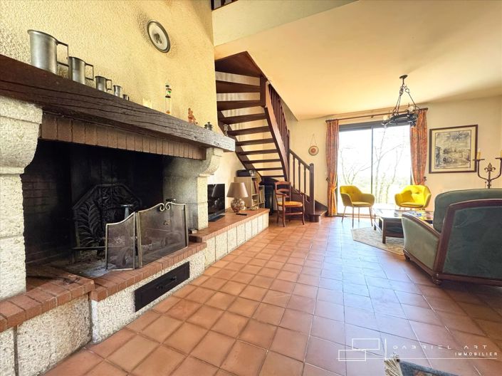 Image No.13-3 Bed House for sale