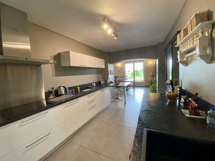 Image No.29-3 Bed House for sale
