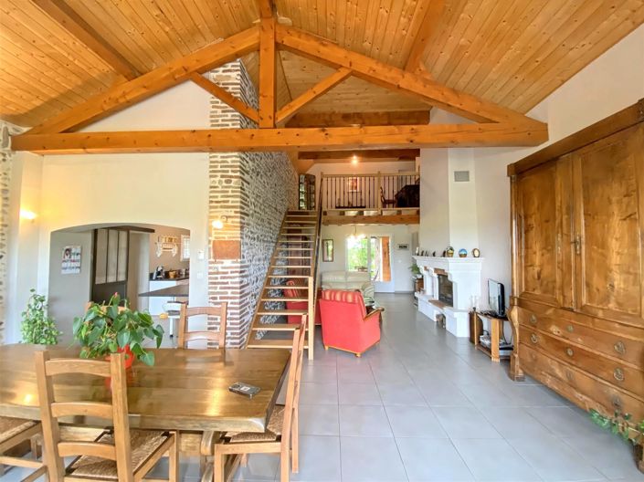 Image No.3-3 Bed House for sale