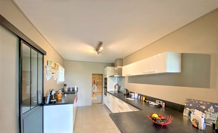Image No.4-3 Bed House for sale