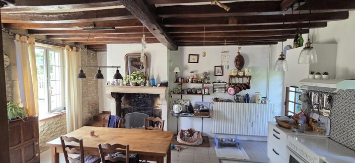 Image No.10-4 Bed House for sale