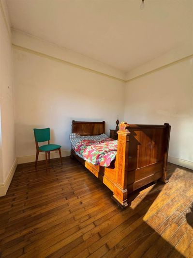 Image No.15-9 Bed House for sale
