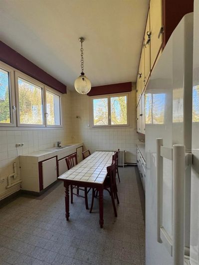 Image No.9-9 Bed House for sale