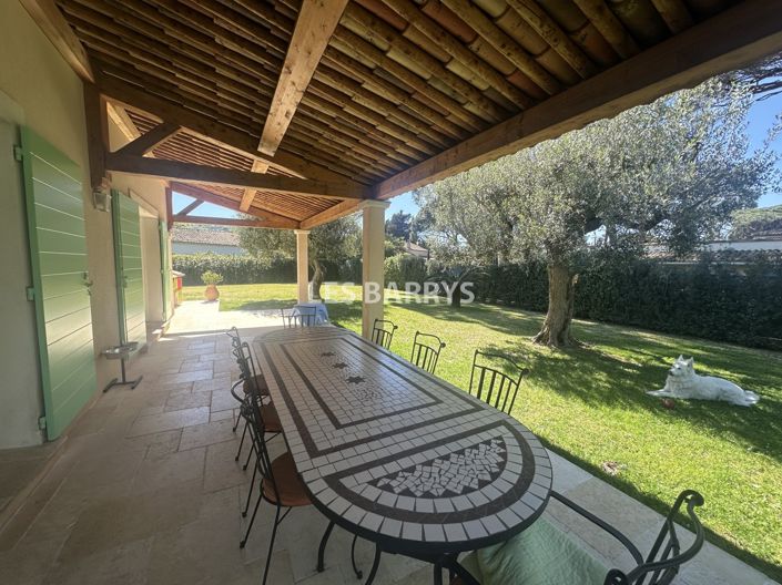 Image No.4-Maison de 6 chambres à vendre