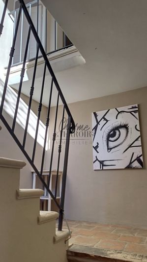 Image No.17-5 Bed House for sale