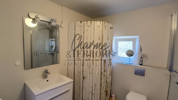Image No.20-5 Bed House for sale