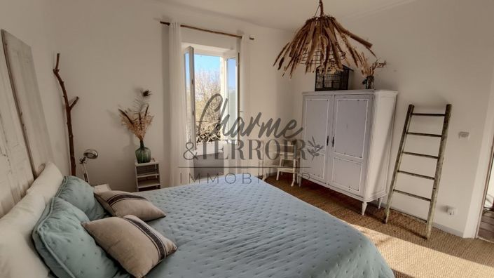 Image No.23-5 Bed House for sale